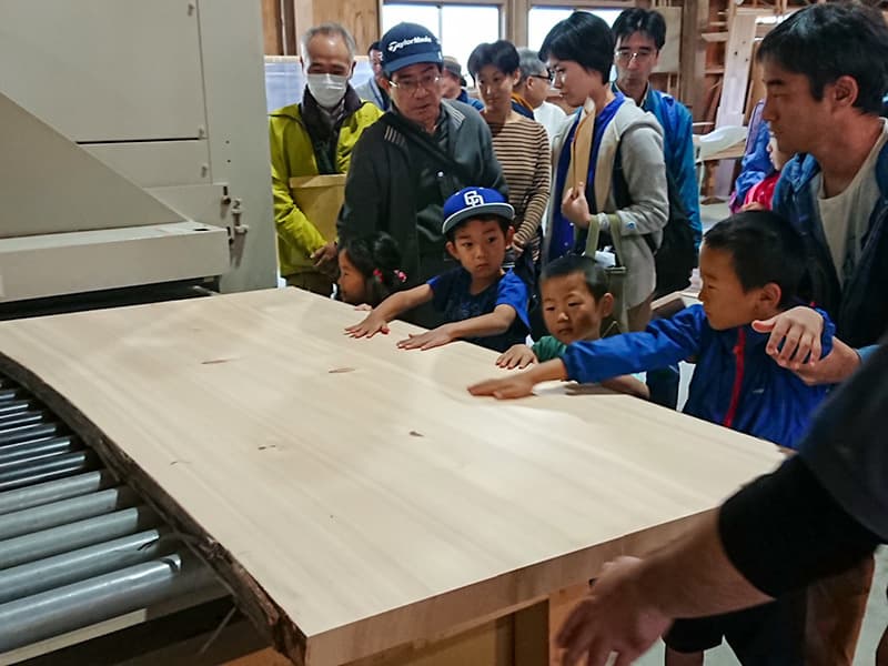 山の見学会 工場見学2